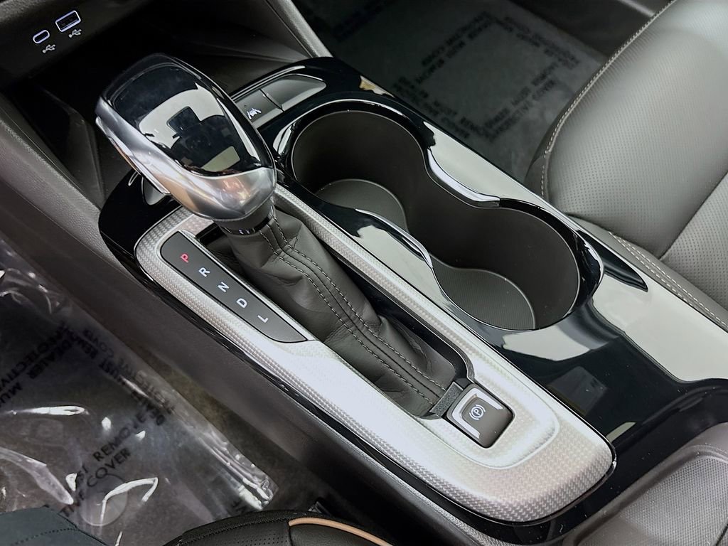 New 2026 Buick Envista Sport Touring FWD image 16