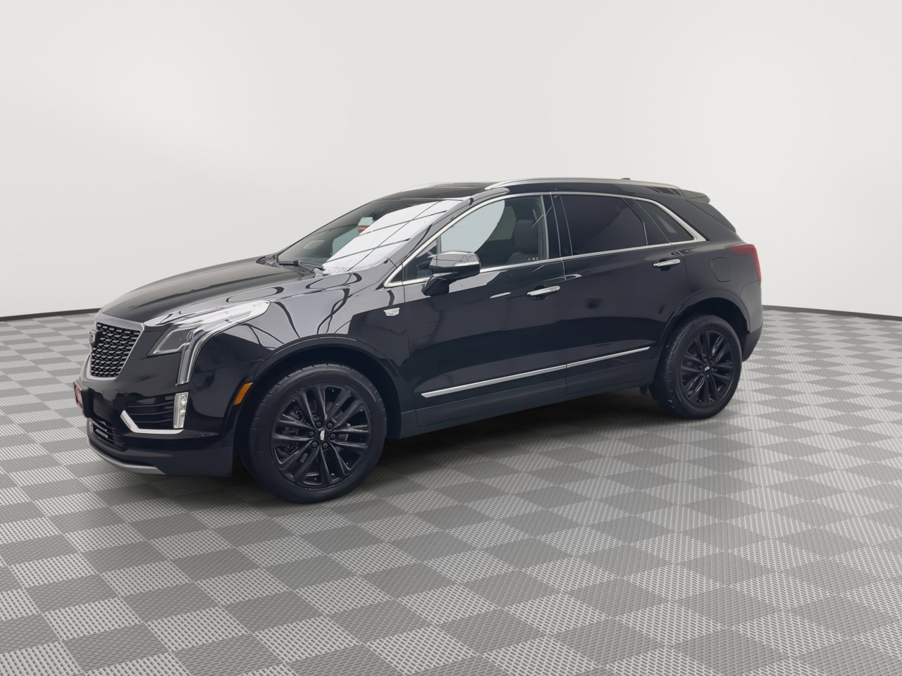 Used 2021 Cadillac XT5 Premium Luxury w/ LPO, Floor Liner Package image 38