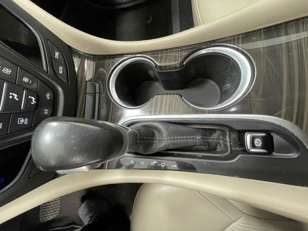 Used 2020 Buick Envision Preferred AWD/4WD image 20