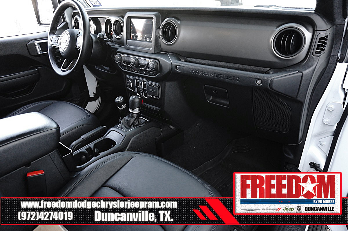 Used 2022 Jeep Wrangler Unlimited Sport AWD/4WD image 12