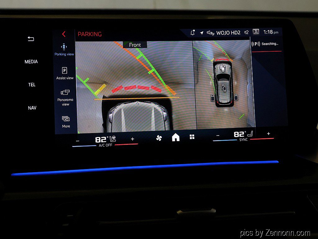 Used 2025 BMW X1 M35i w/ Premium Package image 21