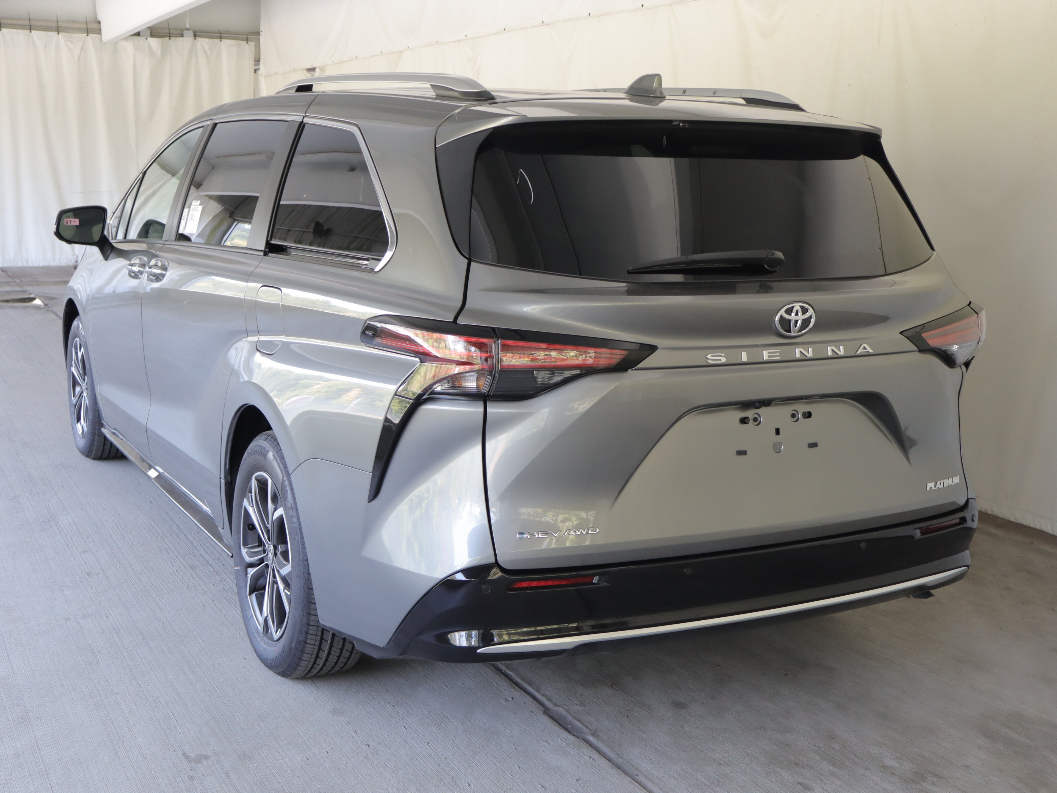 New 2026 Toyota Sienna Platinum AWD/4WD image 9