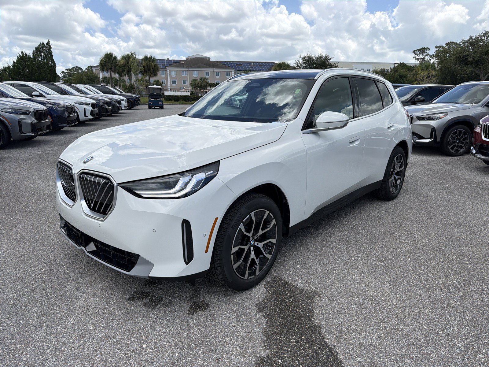 New 2026 BMW X3 xDrive30i w/ Premium Package AWD/4WD image 11