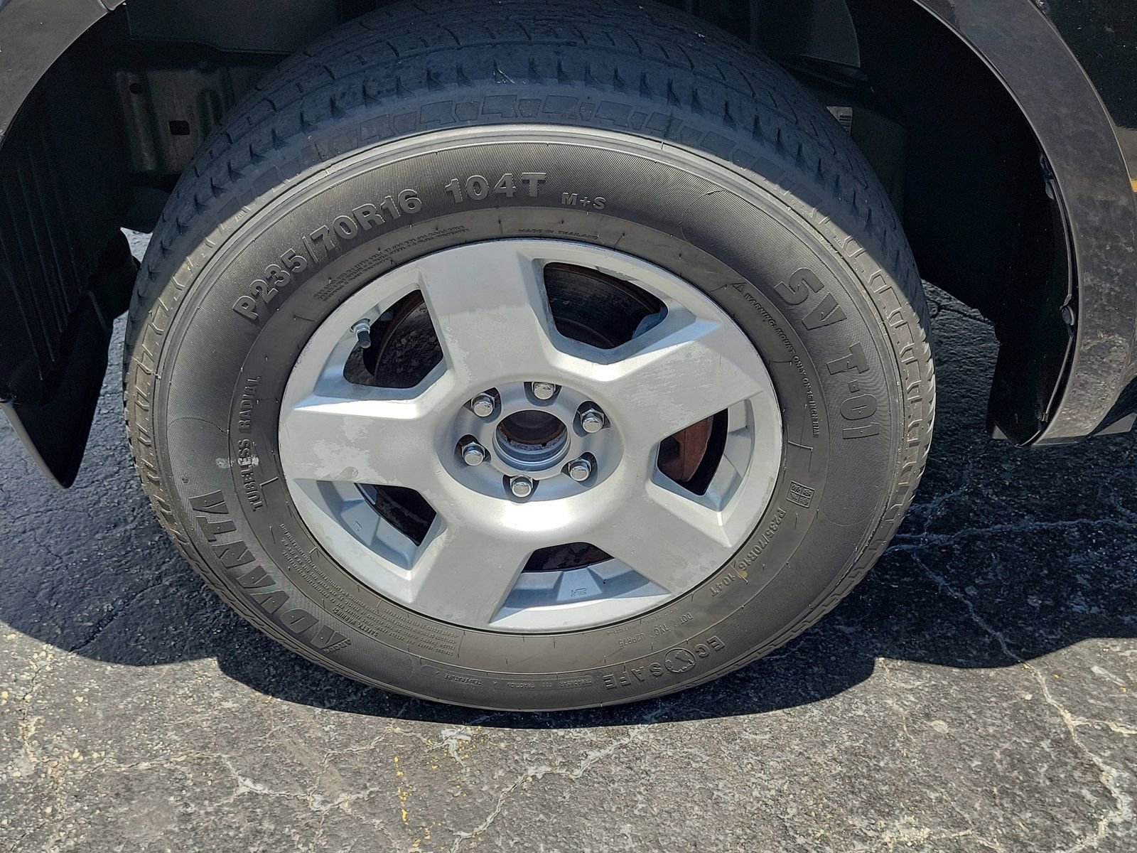 Used 2014 Nissan Frontier SV RWD image 9