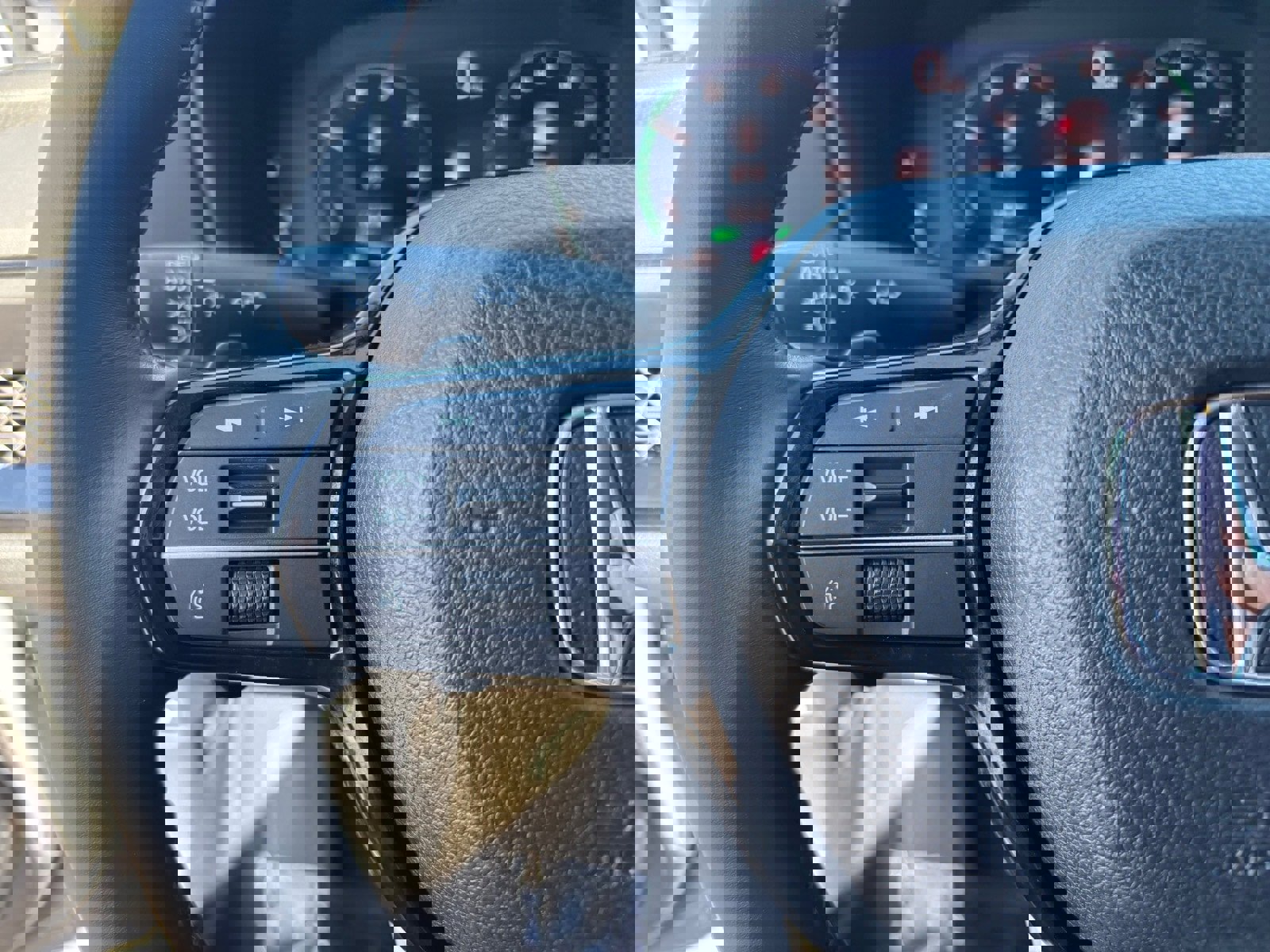 Used 2023 Honda Accord Touring image 30