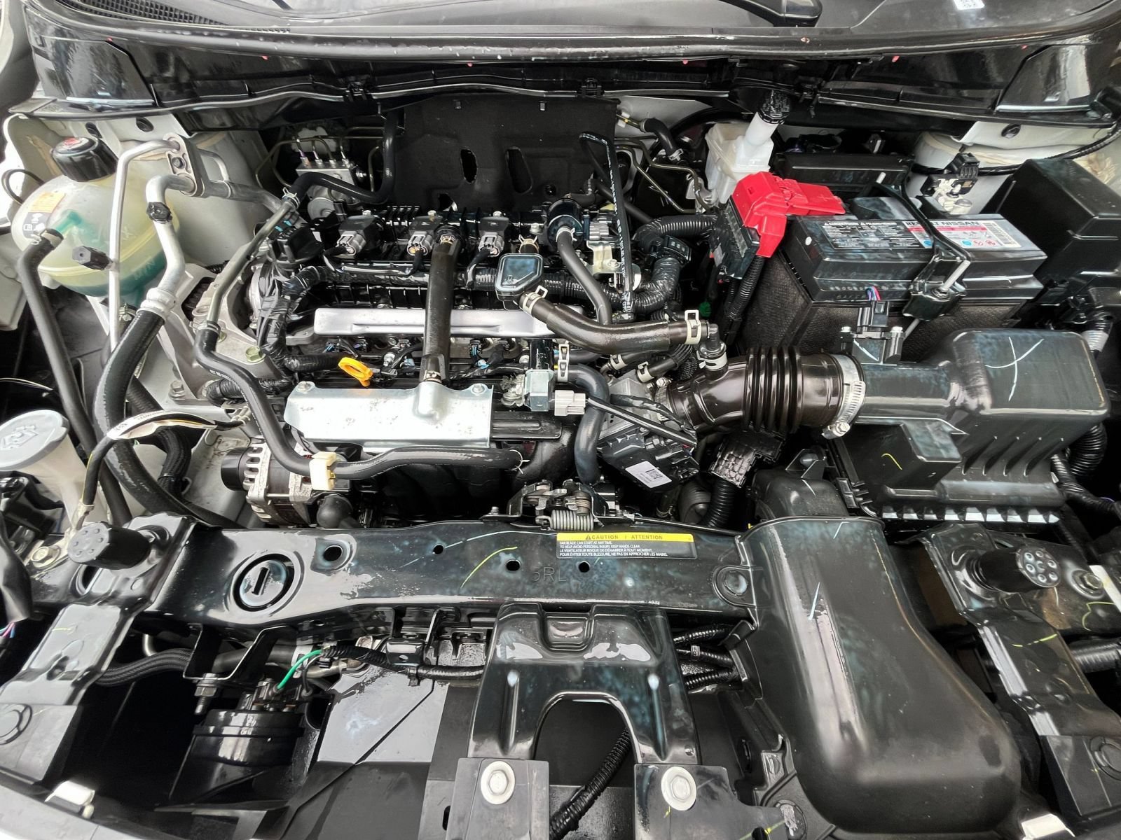 Used 2025 Nissan Versa SV FWD image 31