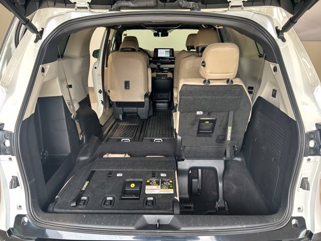 Certified 2024 Toyota Sienna Limited AWD/4WD image 21