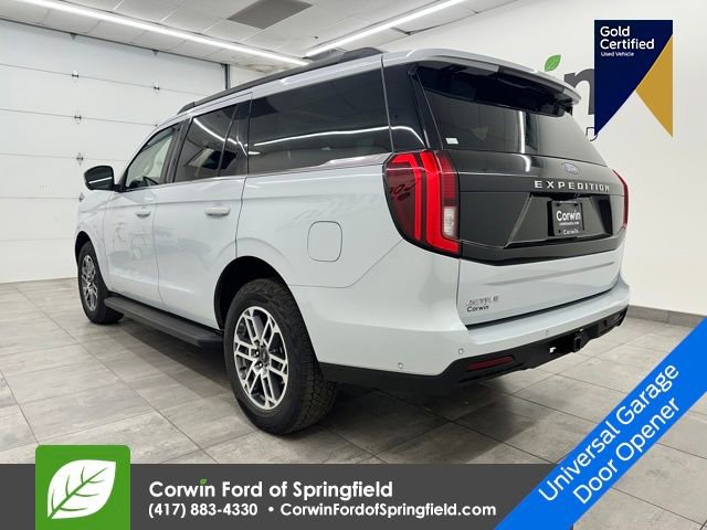 Certified 2025 Ford Expedition Active image 4