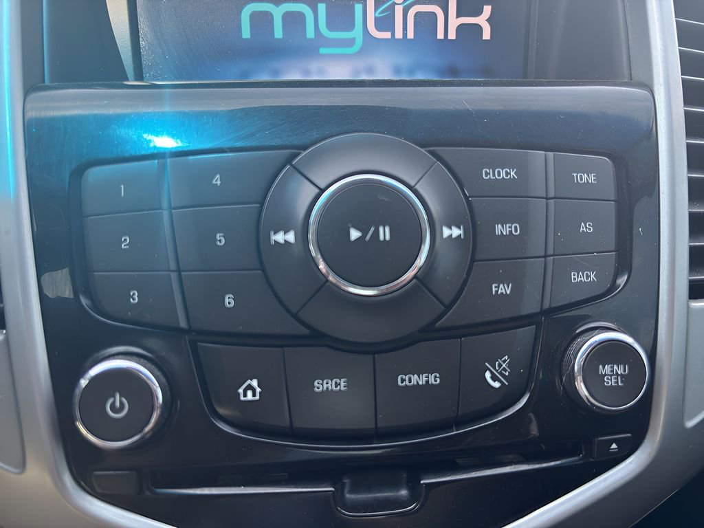 Used 2014 Chevrolet Cruze LT FWD image 18