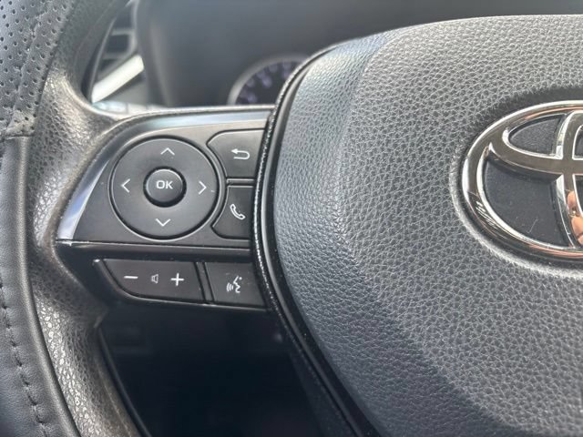 Used 2021 Toyota RAV4 XLE FWD image 17