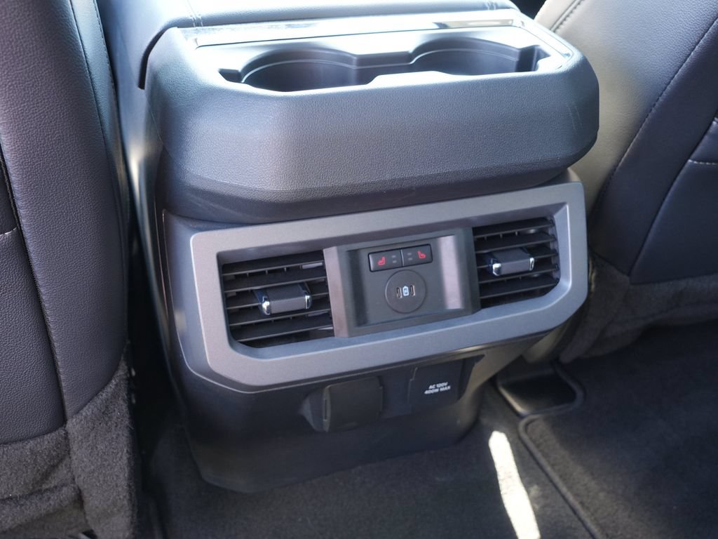 Used 2024 Ford F350 Lariat w/ Lariat Ultimate Package AWD/4WD image 24