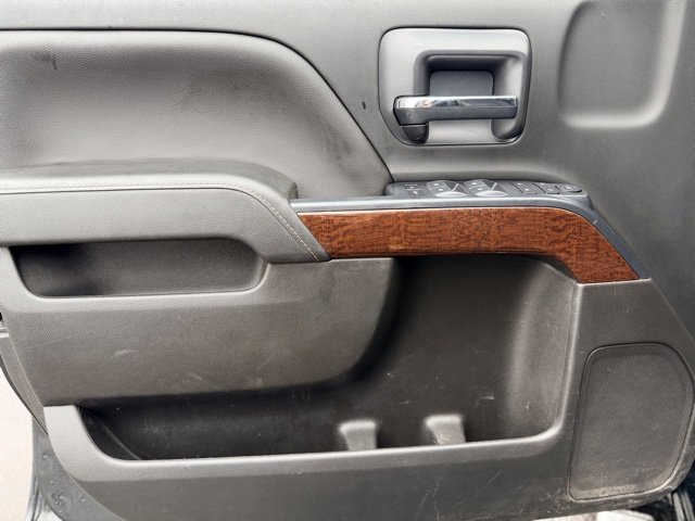 Used 2019 GMC Sierra 1500 SLE w/ SLE Value Package image 18