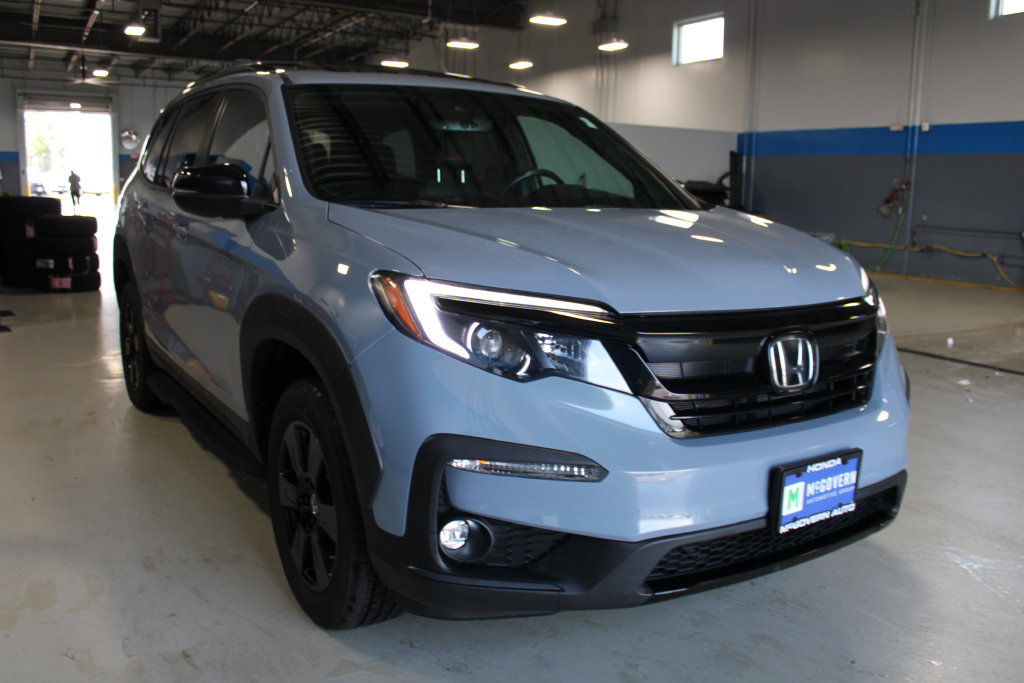Used 2022 Honda Pilot TrailSport image 3