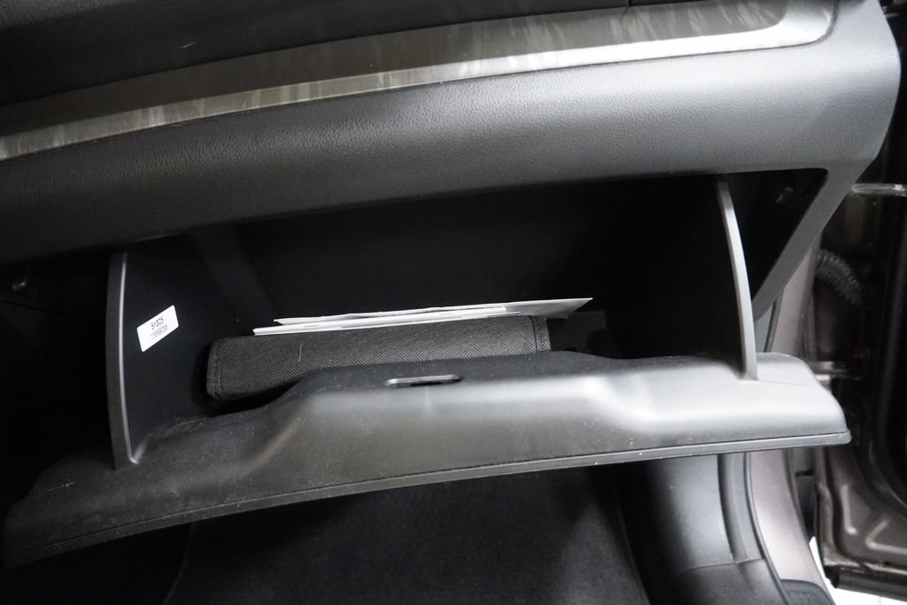 Used 2013 Honda CR-V EX-L image 37