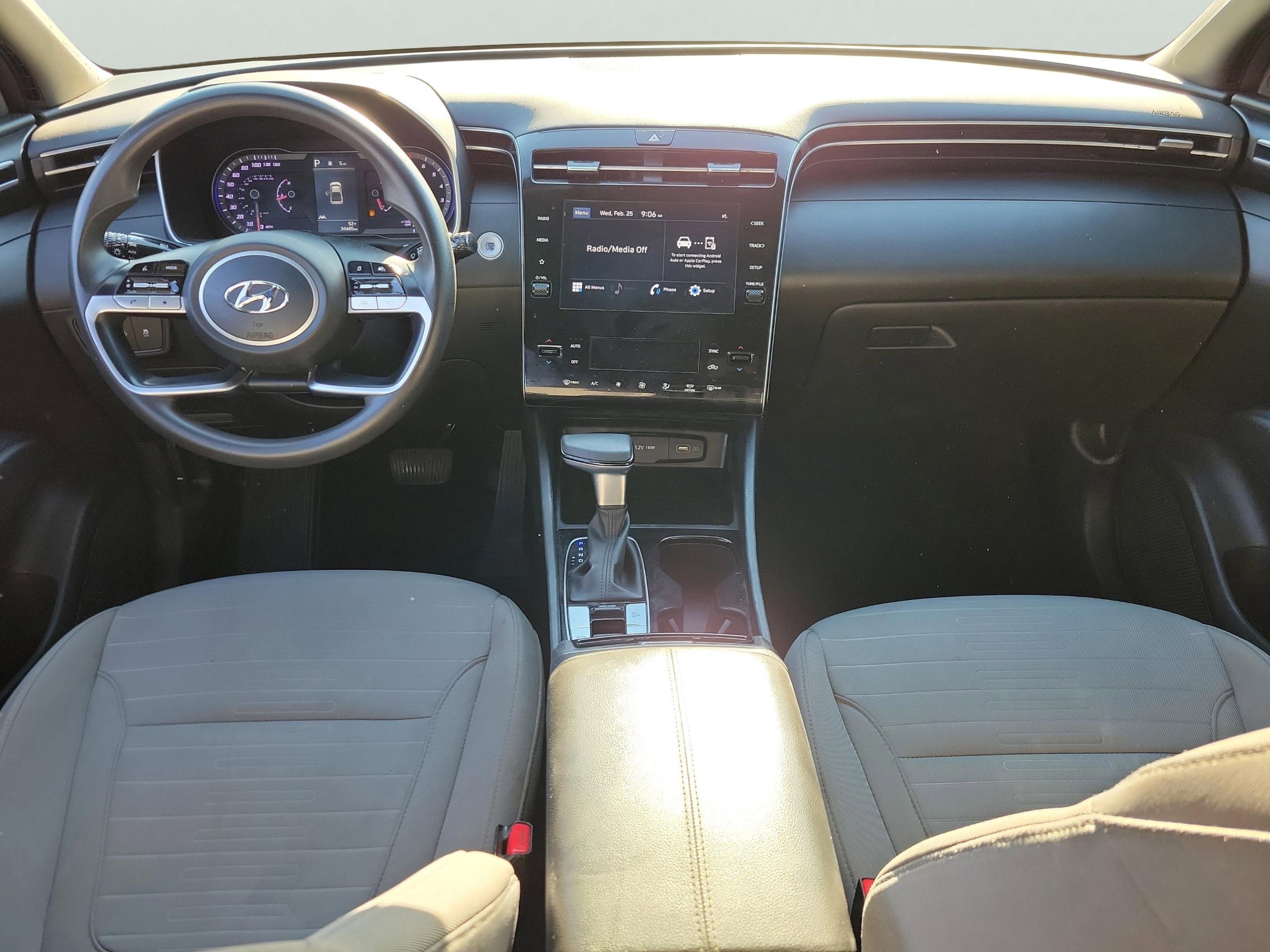 Certified 2024 Hyundai Santa Cruz SEL image 11