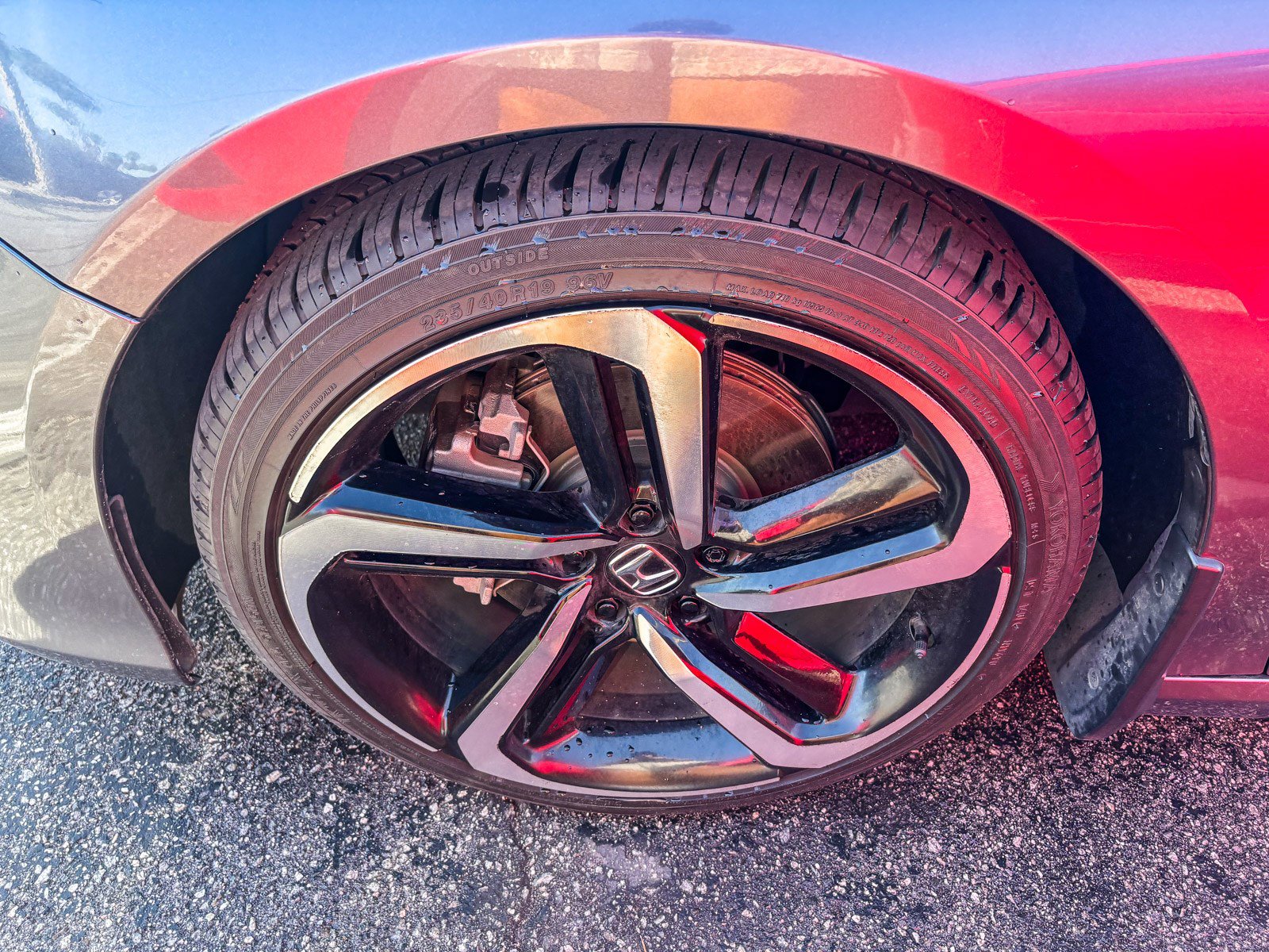 Used 2018 Honda Accord Sport image 11