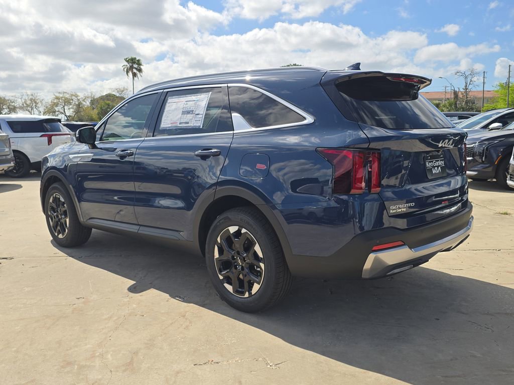 New 2026 Kia Sorento S FWD image 6