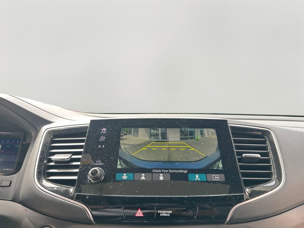 Certified 2025 Honda Passport TrailSport image 16