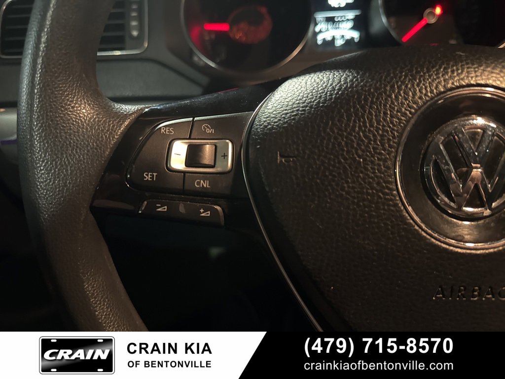 Used 2018 Volkswagen Jetta S image 17