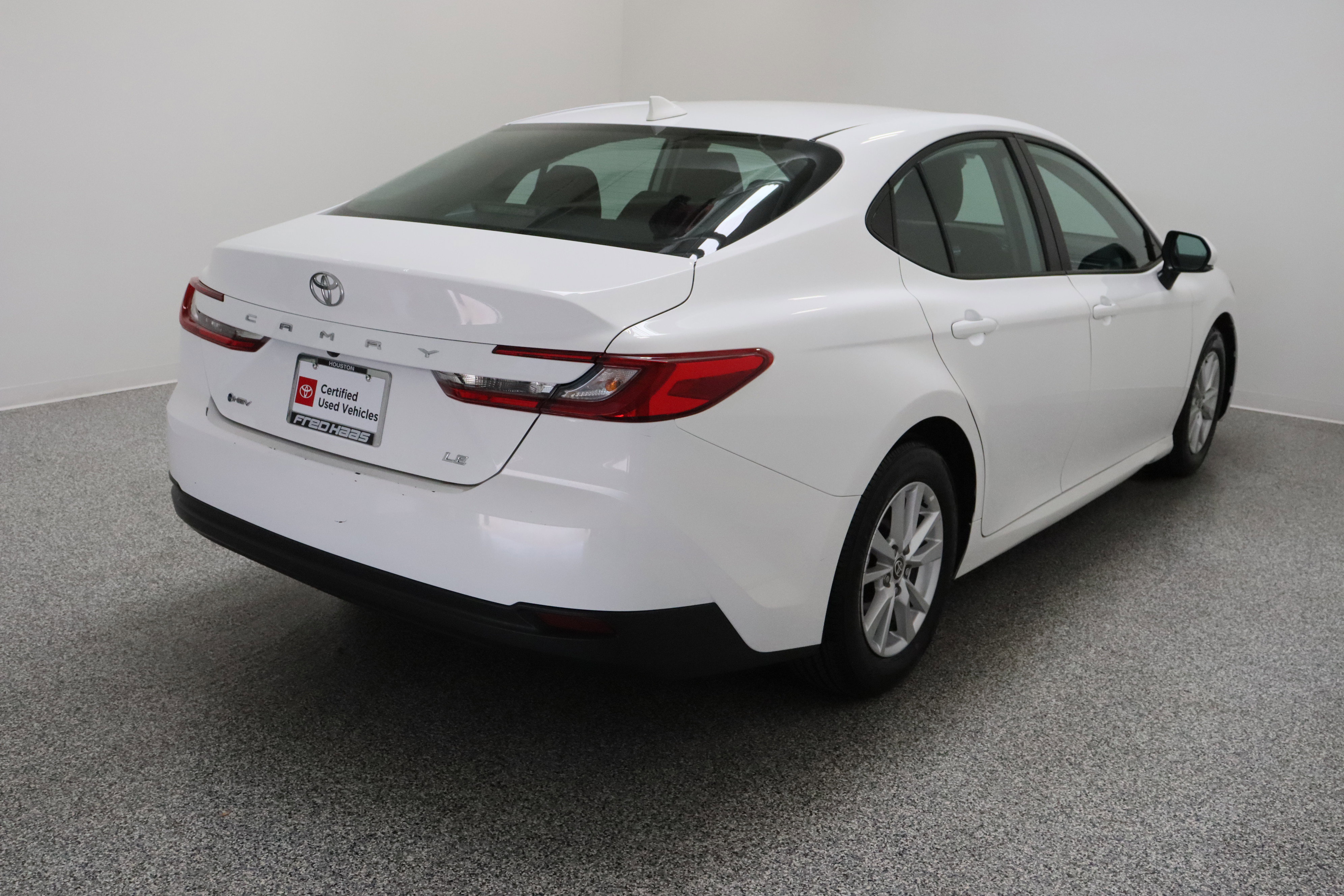 Certified 2025 Toyota Camry LE FWD image 7