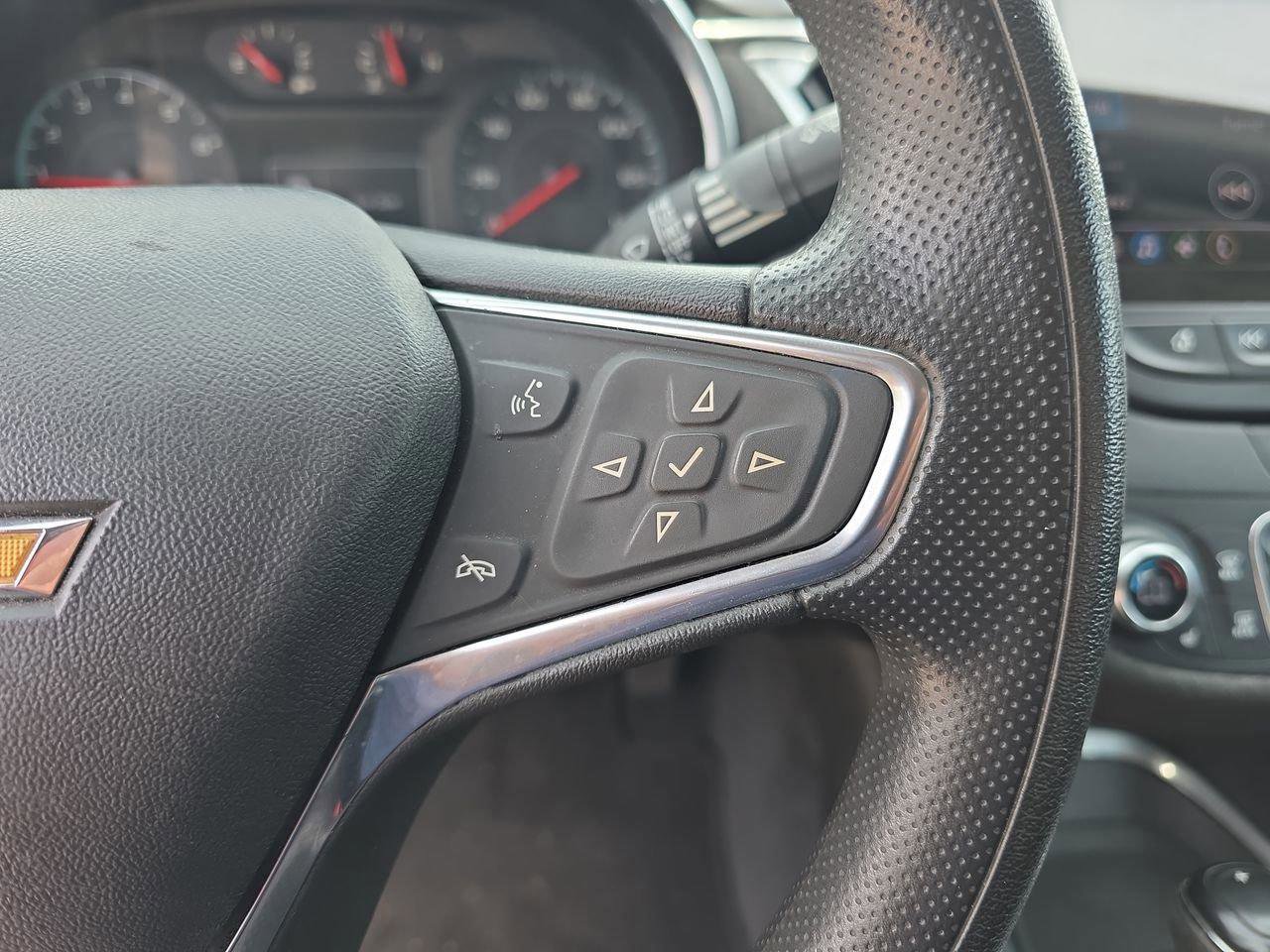 Used 2020 Chevrolet Malibu LT image 29