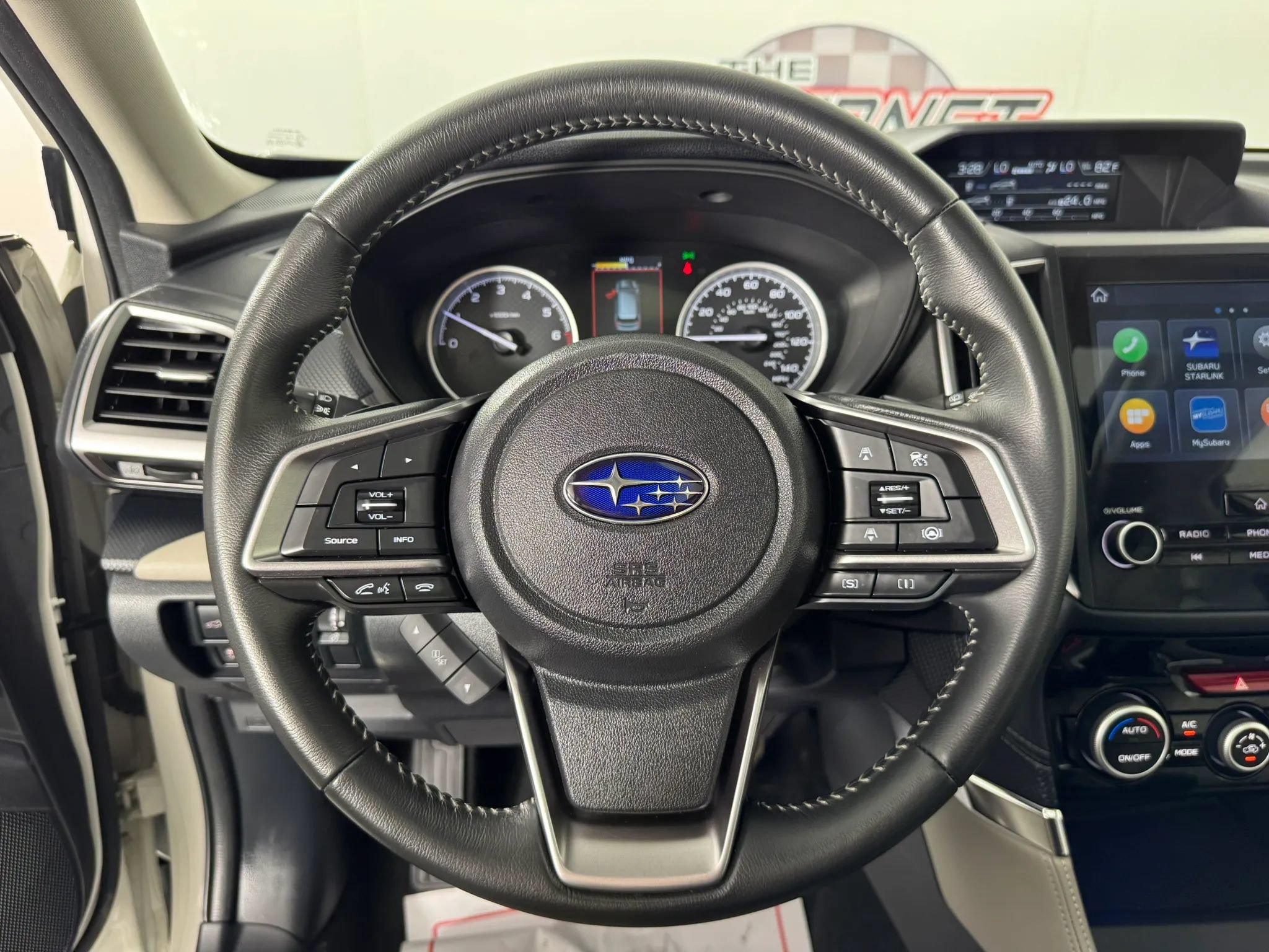 Used 2024 Subaru Forester Limited AWD/4WD image 13