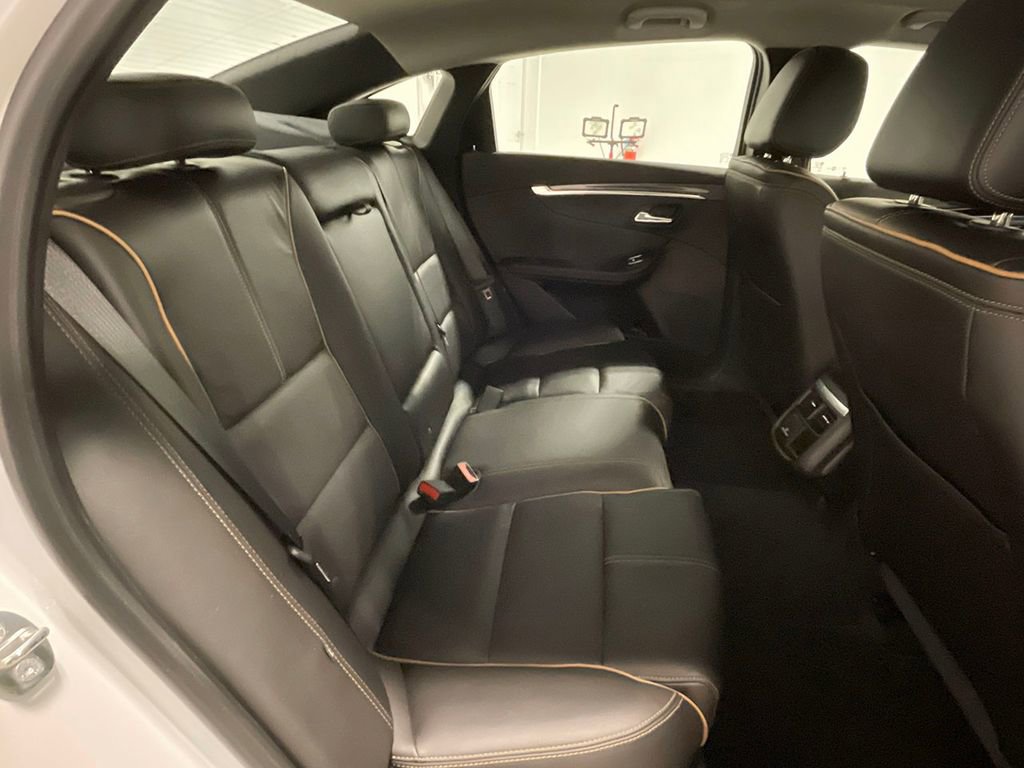 Used 2017 Chevrolet Impala Premier w/ Enhanced Convenience Package image 22