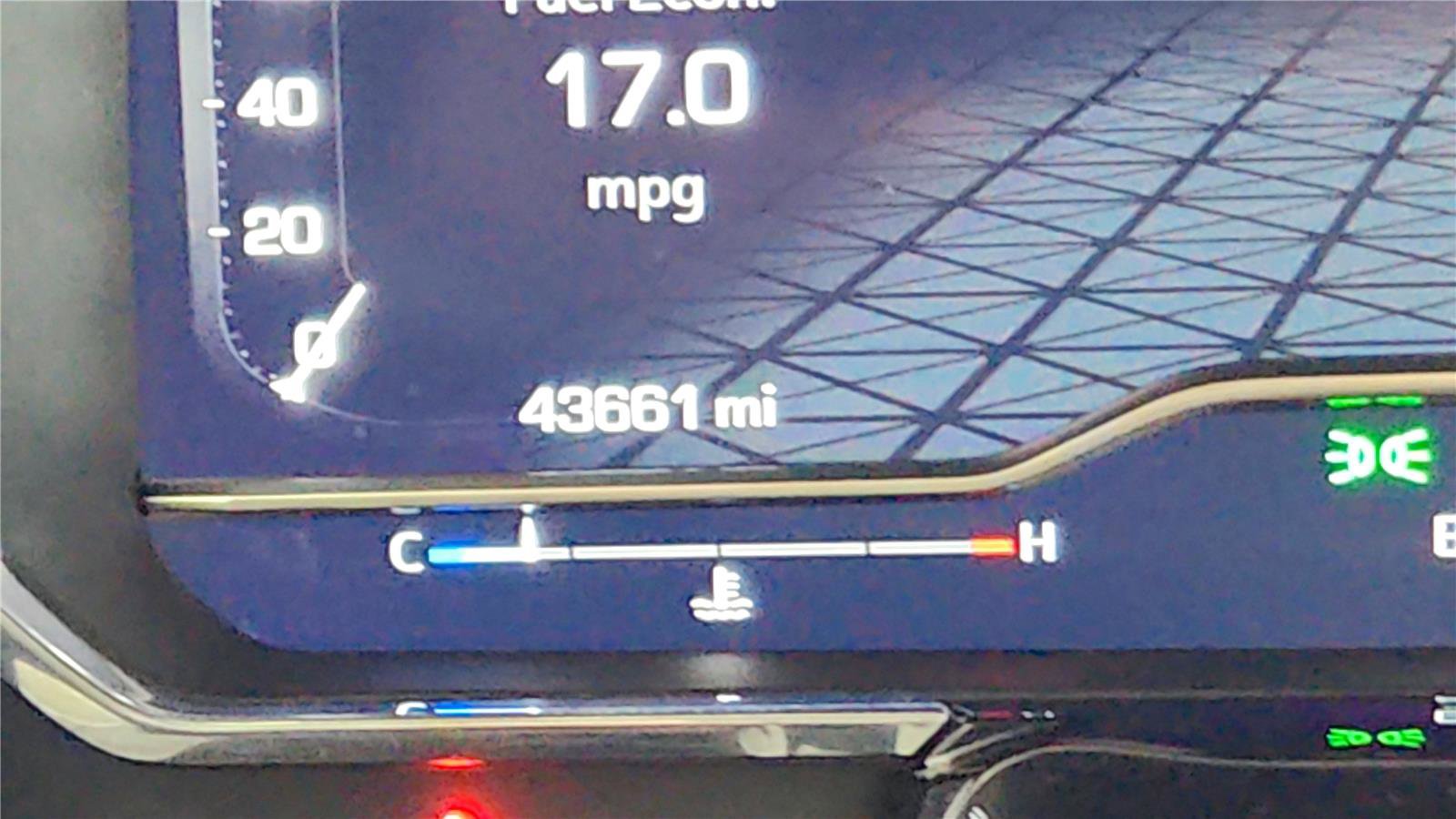 Used 2022 GMC Sierra 1500 SLT w/ SLT Convenience Package AWD/4WD image 25