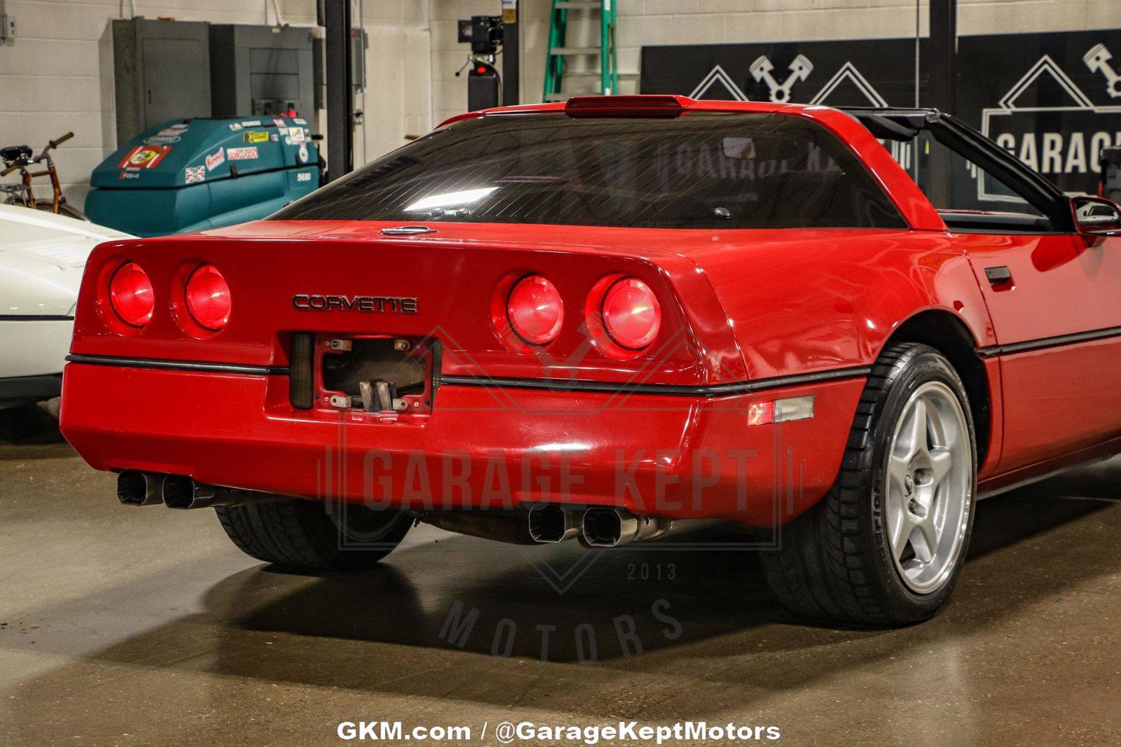 Used 1987 Chevrolet Corvette Coupe image 46