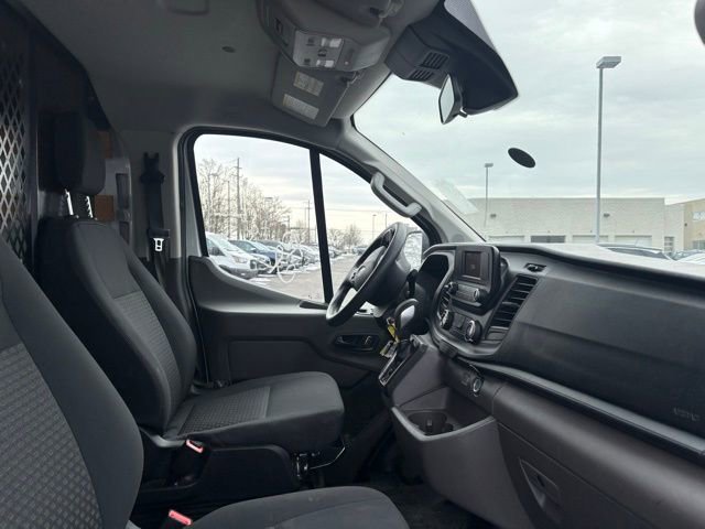Used 2024 Ford Transit 250 Low Roof w/ Exterior Upgrade Package image 20