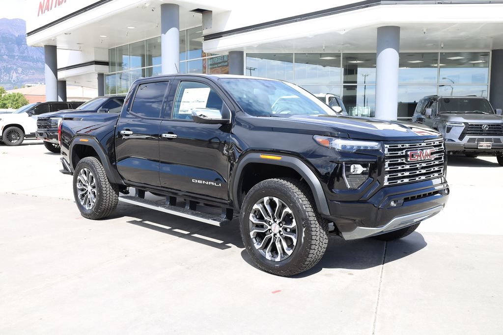 New 2026 GMC Canyon Denali AWD/4WD image 8