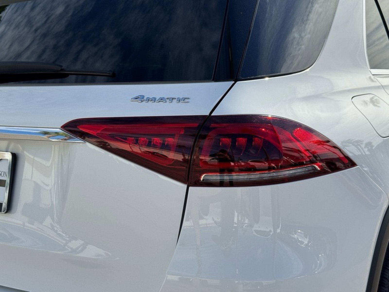 Certified 2023 Mercedes-Benz GLE 350 4MATIC w/ Premium Package image 22