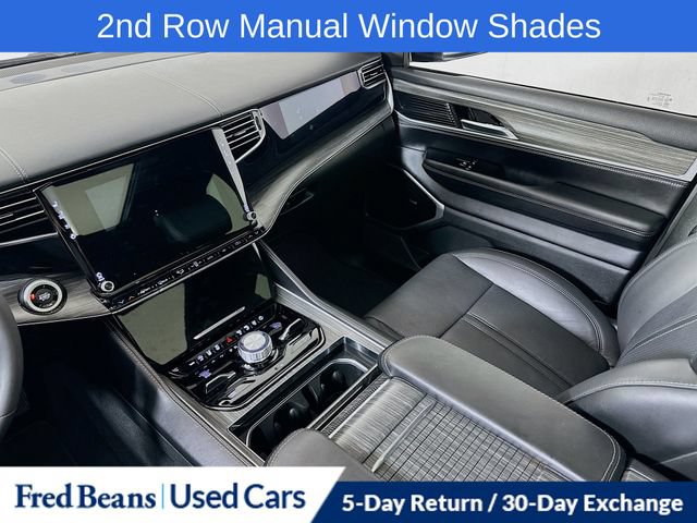 Used 2023 Jeep Wagoneer L Series III w/ Premium Group I AWD/4WD image 32