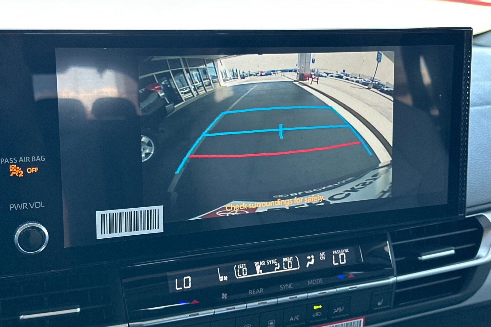 Certified 2026 Toyota Sienna XLE FWD image 20