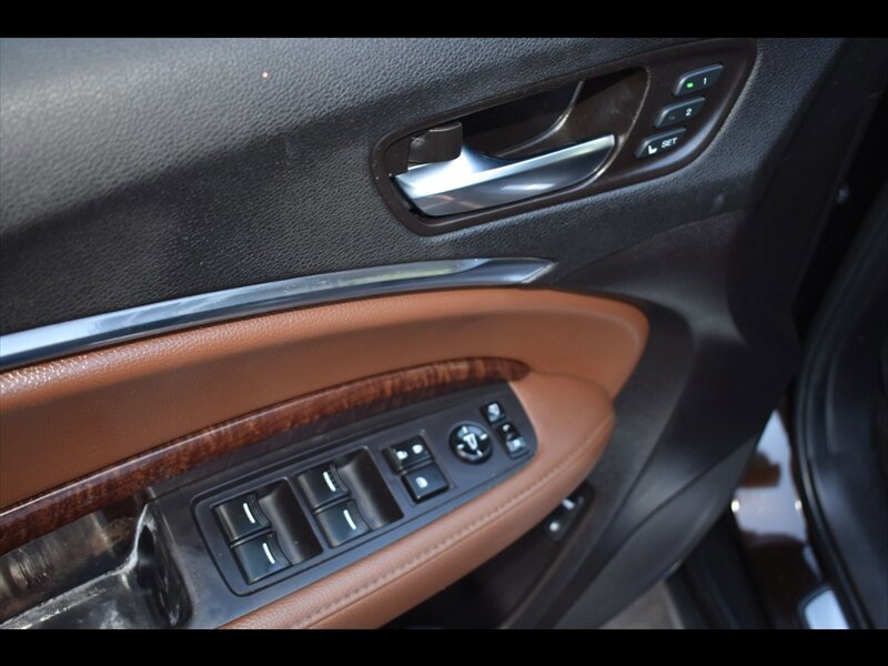 Used 2017 Acura MDX FWD w/ Technology Package image 19