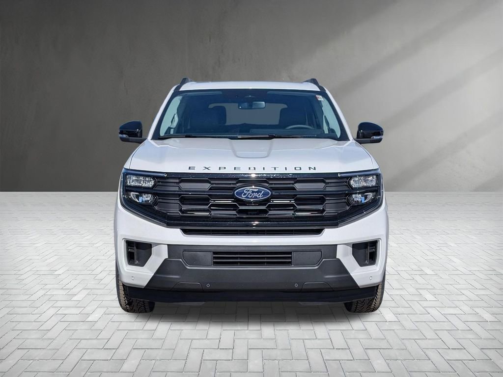 New 2026 Ford Expedition Active image 5