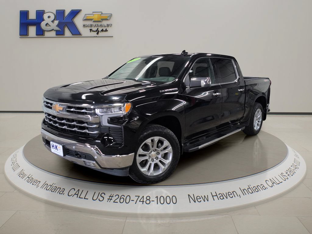 Used 2024 Chevrolet Silverado 1500 LTZ AWD/4WD image 3