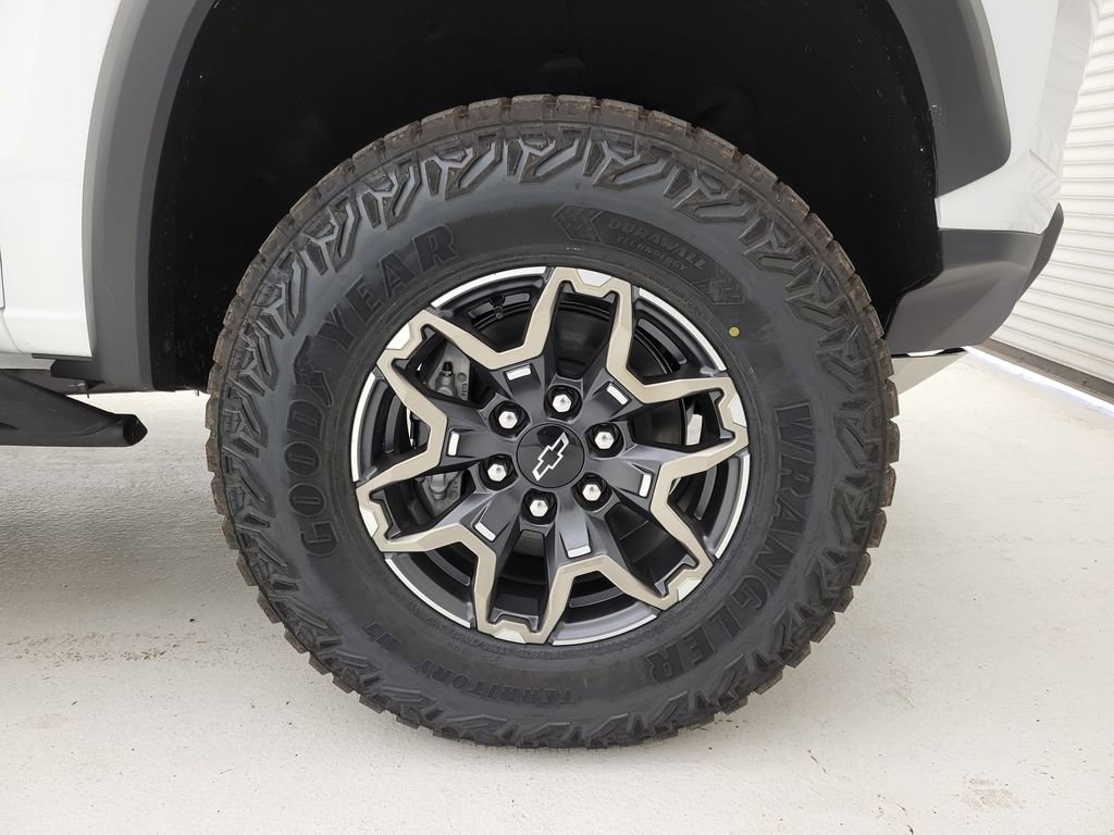 New 2026 Chevrolet Colorado ZR2 w/ Technology Package image 25