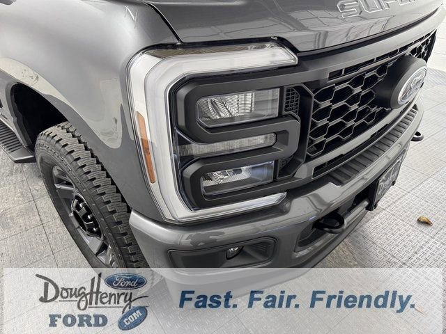 Used 2025 Ford F250 XL w/ STX Appearance Package image 12