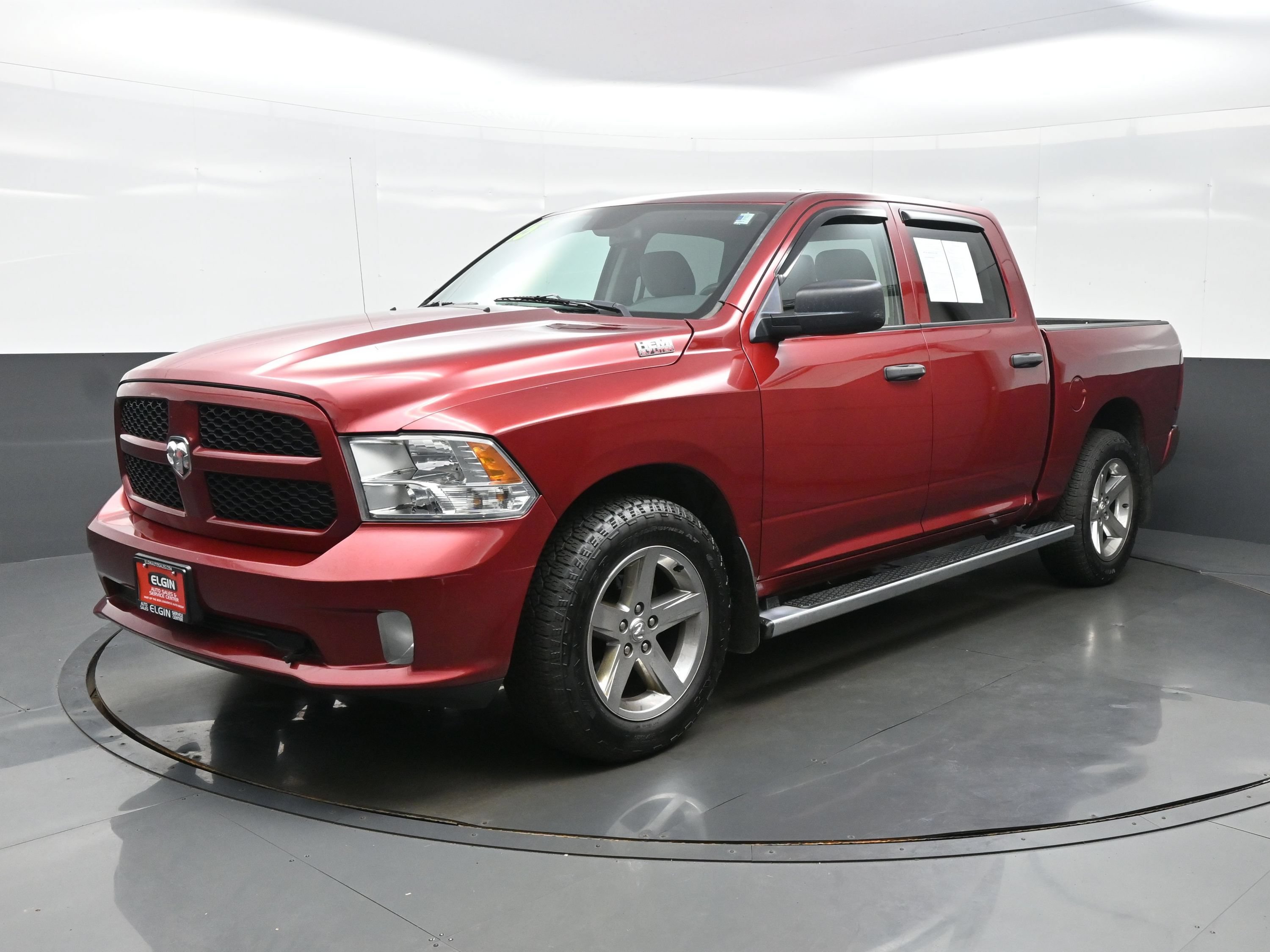Used 2015 RAM 1500 Express AWD/4WD image 2