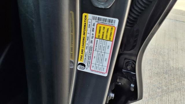 Used 2025 Ford Escape ST-Line image 34