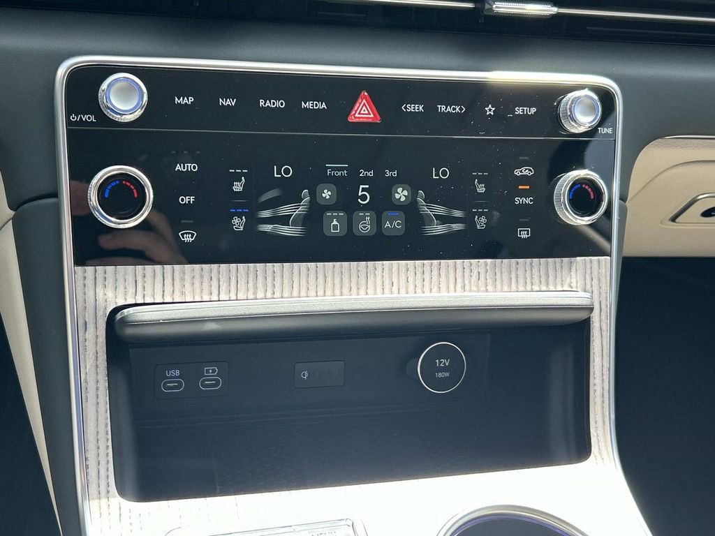 New 2026 Genesis GV80 2.5T Prestige image 36