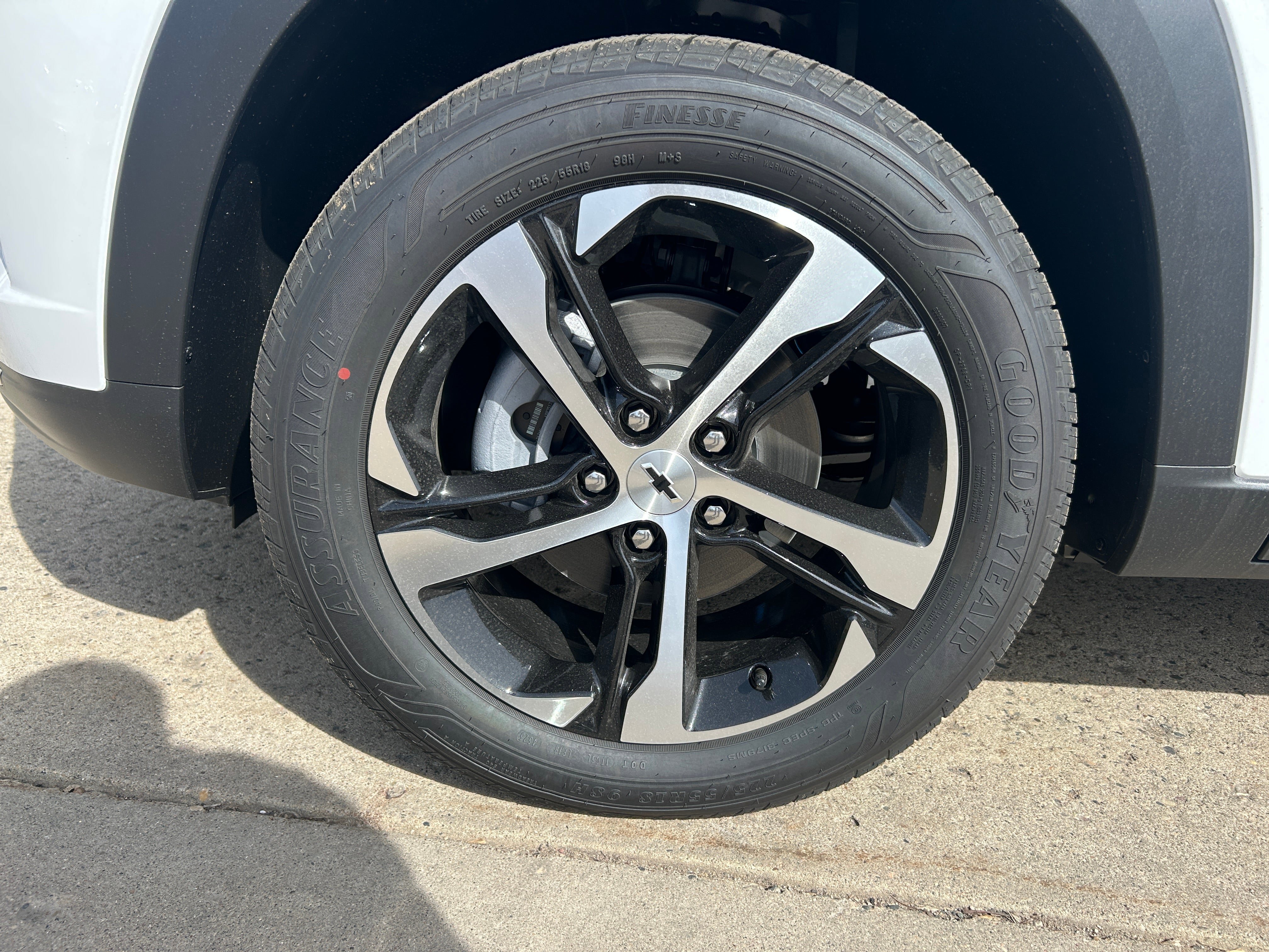 New 2026 Chevrolet Trax RS image 10