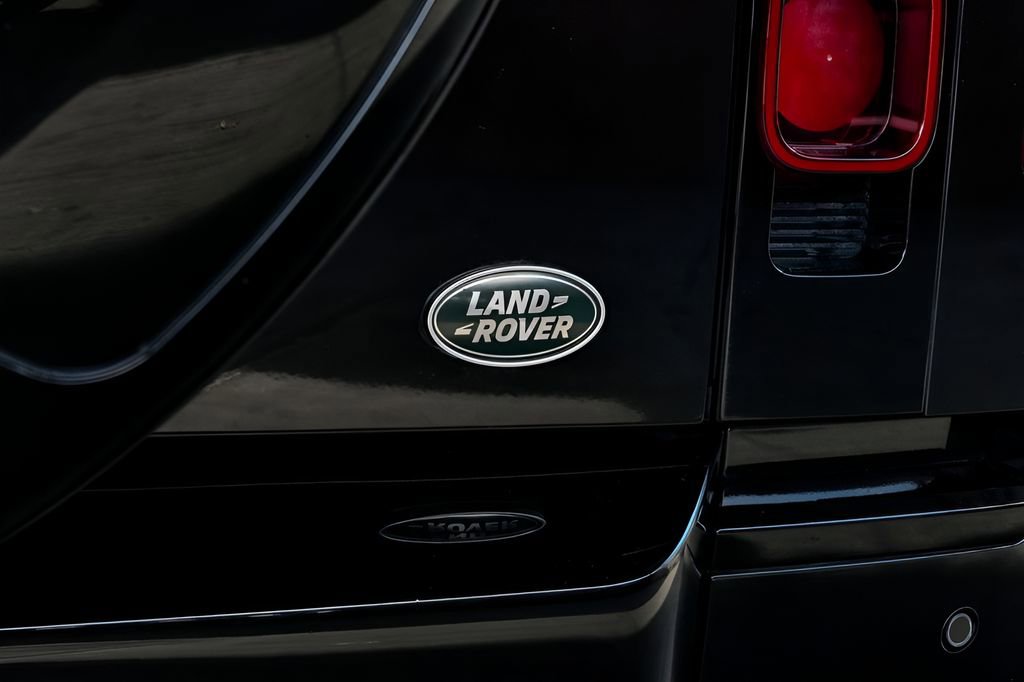 Used 2022 Land Rover Defender 110 XS Edition image 26