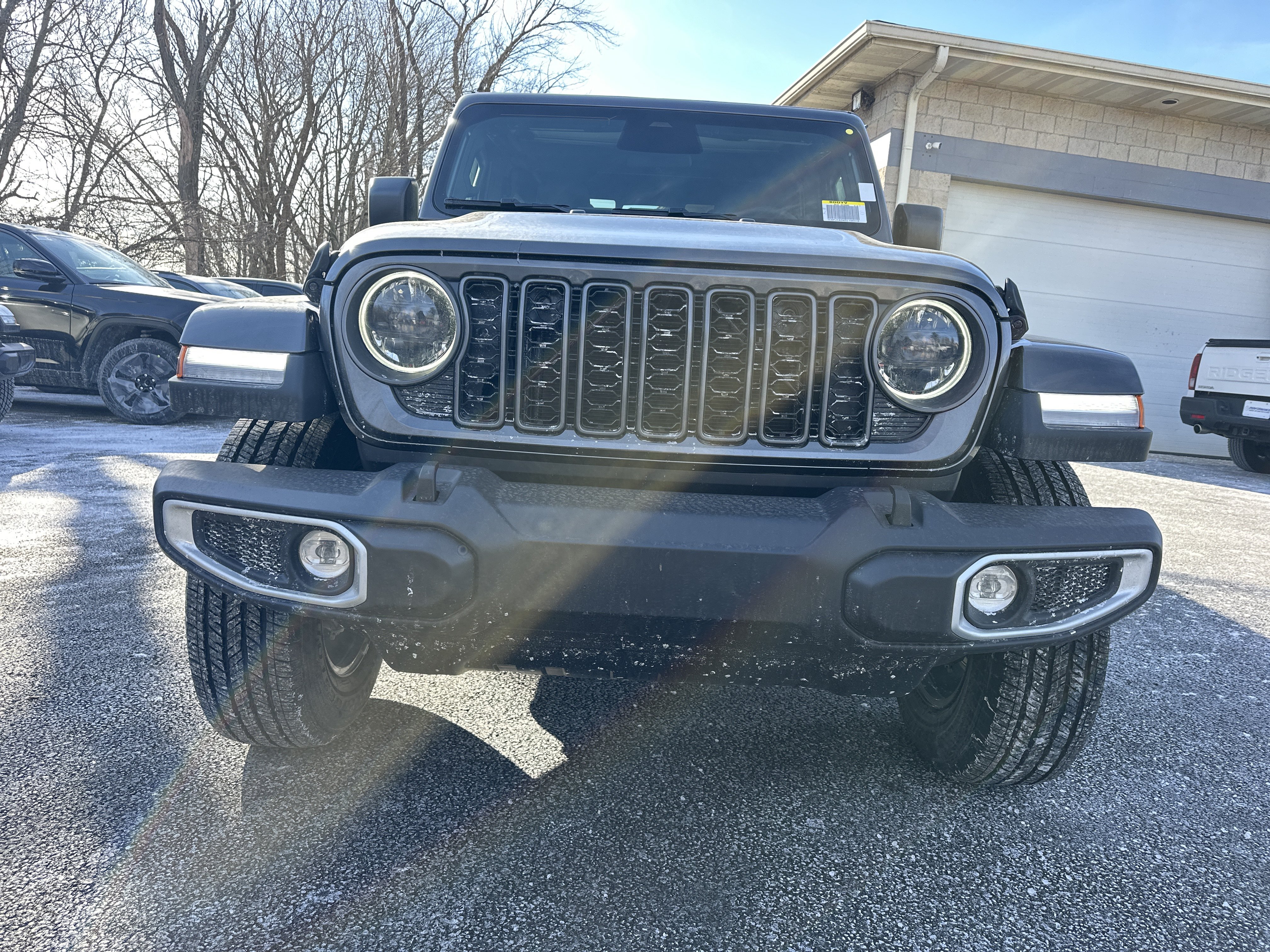 New 2026 Jeep Gladiator Sport AWD/4WD image 22