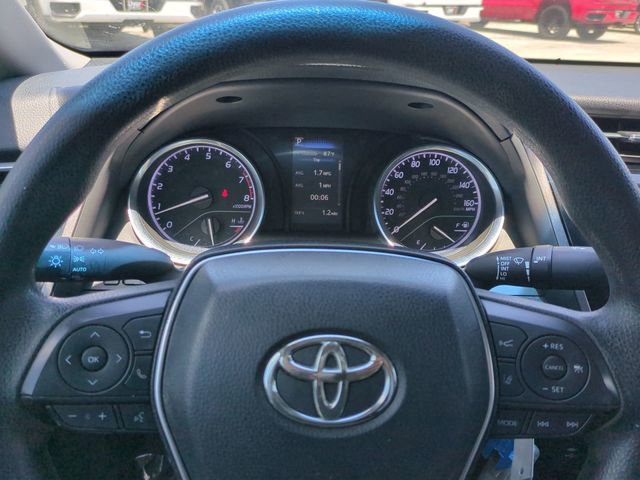 Used 2018 Toyota Camry LE FWD image 28