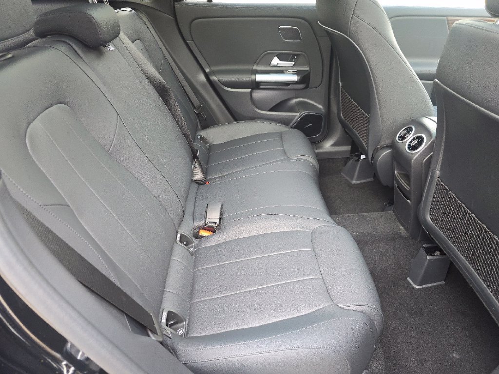 New 2026 Mercedes-Benz GLA 250 4MATIC image 20
