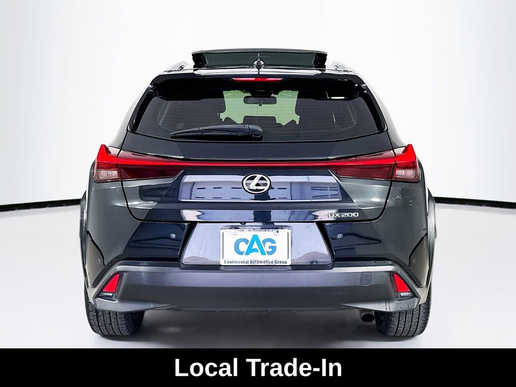 Used 2020 Lexus UX 200 FWD image 7