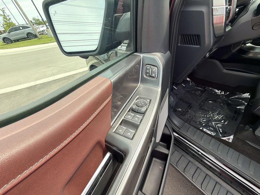 Used 2022 Ford F150 Lariat w/ Equipment Group 502A High AWD/4WD image 13