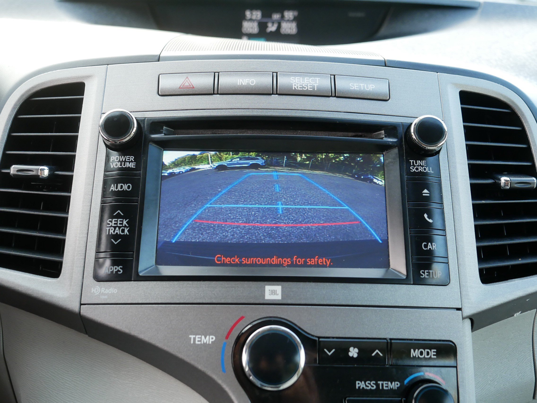 Used 2013 Toyota Venza XLE w/ XLE Premium Pkg FWD image 27